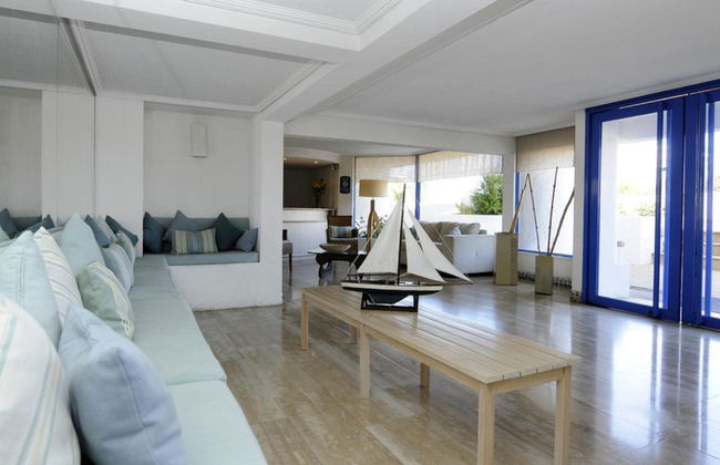 MR Mar Suites - Photo 6