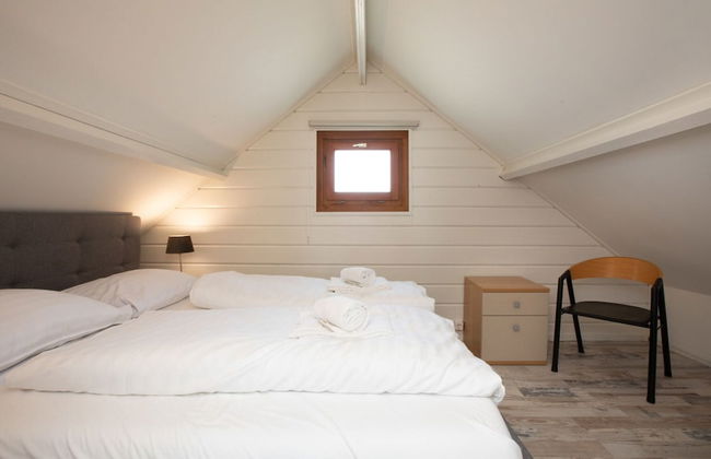 Holiday Home in the Heart of Westkapelle - Photo 2