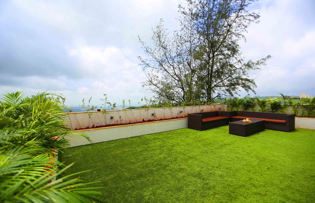 Royal Oakwood Villa by Shiloh Stay - Photo 32