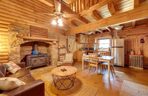 Cabin with Catch and Release Pond in Hueytown! - Foto 5