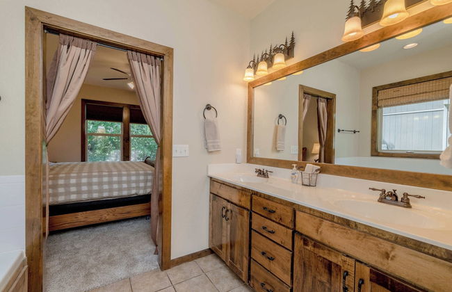 Hickory Hideaway - Communal Pool Access - Photo 19