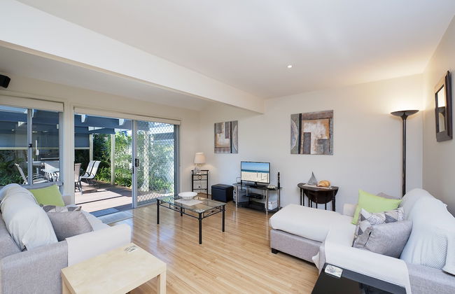 Sea Whispers - Photo 10