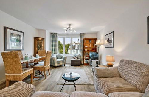 Finest Retreats - Riverside View - Photo 1