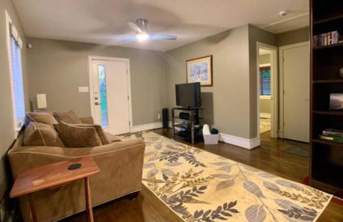 2 Bed Stay with Updated Bath and Kitchen - Foto 39