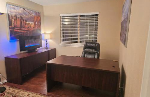 Luxurious Highlands Ranch Home With private hot tub - Foto 58