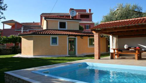 DAMJANIĆ HOLIDAY HOUSE - Foto 4