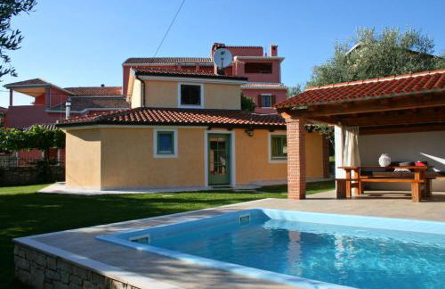 DAMJANIĆ HOLIDAY HOUSE - Foto 4