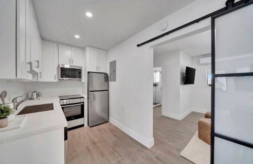 Waterfront Unit #3 20 Min Walk to Beach and Shops - Foto 8