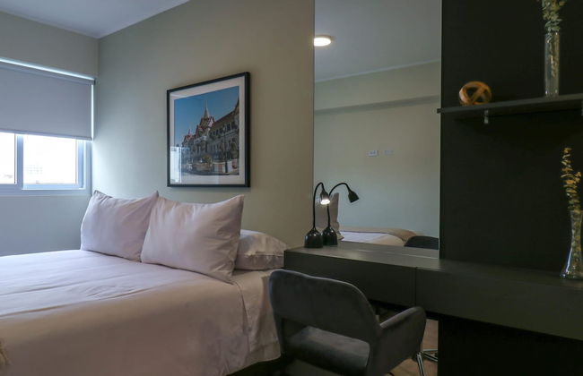 w Spectacular 2BR in the Heart of Miraflores - Photo 19