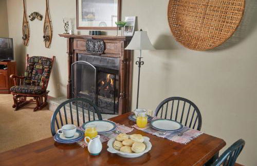 Rippling Waters close to Timberline ski slopes - Photo 13