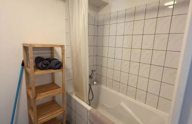 Studio 20m2 parking 4rue proudhon wifi rdcsureleve - Foto 11