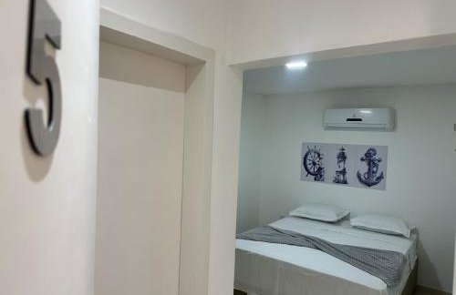 De frente para o mar com a comodidade de acesso as 5 suites climatizadas todas no Terreo - Foto 24