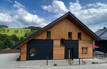 BergNest Ferienhäuser "Haus mit Herz" - Foto 2