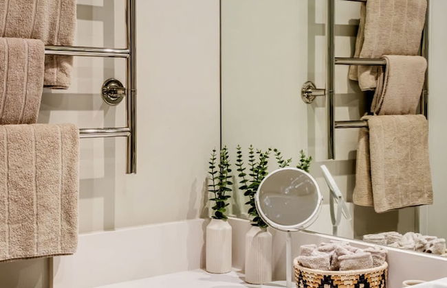 Stylish Retreat With Marina Views at Juliette 307 - Foto 22