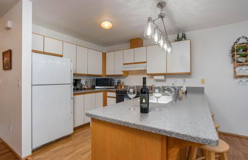 Walk to Downtown Leavenworth, Coaster, Festivities, Oktoberfest, Christmas Lights, Maifest - Foto 9