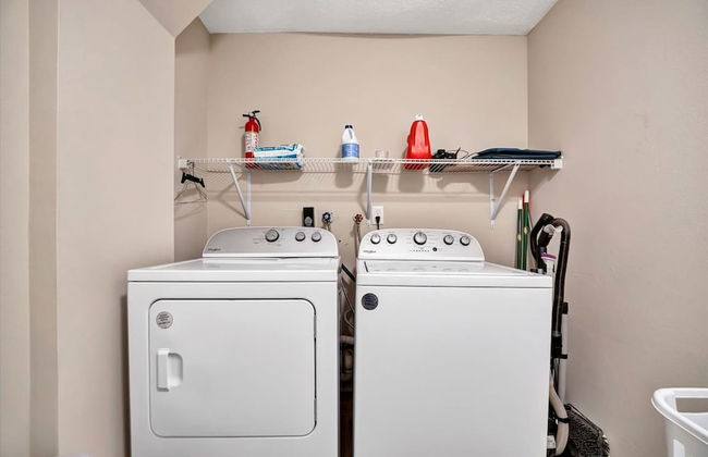 Heated Pool 3b 2b Home 10 Mins to Beach - Photo 14