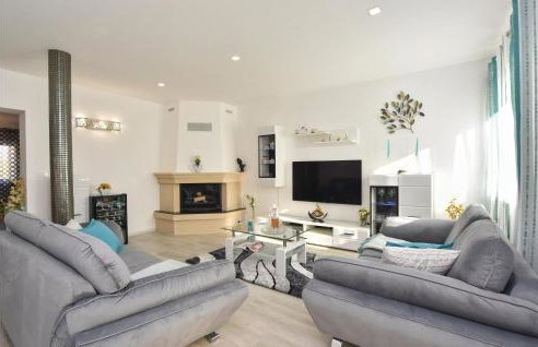 Pet Friendly Home In Karakasica - Foto 2