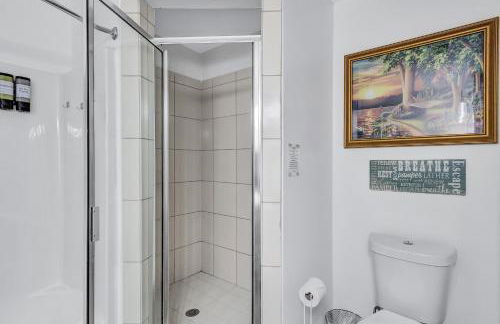 ATL 3BD KING BED NEAR STADIUM WHOLE HOUSE FREE WiFi - Foto 20