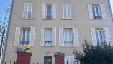 Studio équipé St cloud proche Paris - La Défense - Photo 3