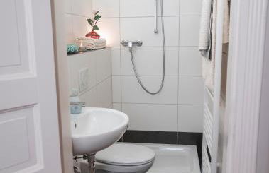 90qm Ferienwohnung Berlin Zentrum Nähe Prenzlauer Berg, 2 Bäder - Photo 18