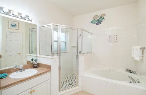 Sunny, Family-Friendly Villa with Large Pool in Gated Community Near Disney - Foto 18