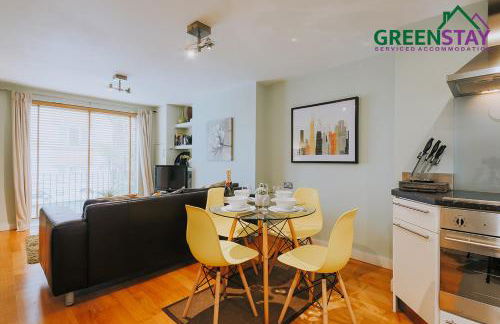 "The Garden Apartment Newquay" by Greenstay Serviced Accommodation - Beautiful 2 Bed Apartment With Parking & Garden Terrace, Dog Friendly, Close To Beaches, Shops & Restaurants - Perfect For Families, Couples, Small Groups & Business Travellers - Foto 28