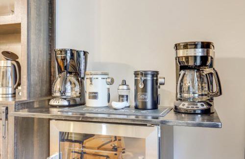 Beautiful Lake Sinclair Retreat with Dock and Deck! - Foto 10