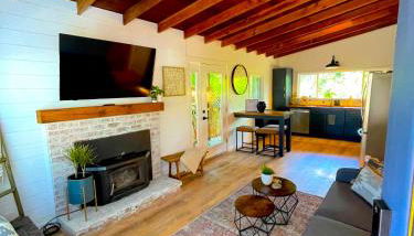 Private Wine Country-River Bungalow! Sunny Treetop Views - Pets Stay Free - Foto 2