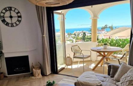 Modern Apartment with beautiful sea view in Mijas, El Chaparral - Photo 1