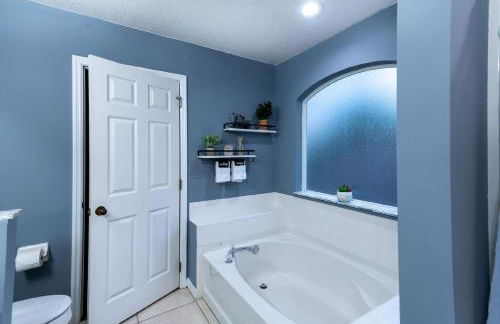 KokomoVilla Pool Home at Southern Dunes - Foto 17