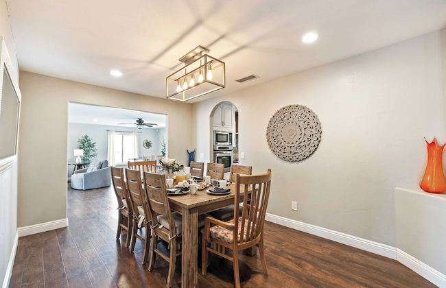 Breathtaking Meadows by Avantstay Temecula Group Retreat Pool, Pickleball, Firepit, Hot Tub - Foto 16