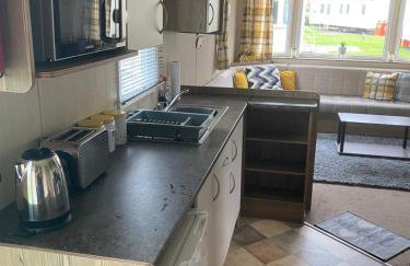 Haggerston Castle 6 Berth Caravan - Lakeside North 23 - Foto 5