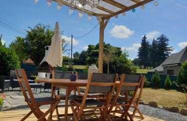 La Jolie Petite Maison for groups 1-5 - Foto 8