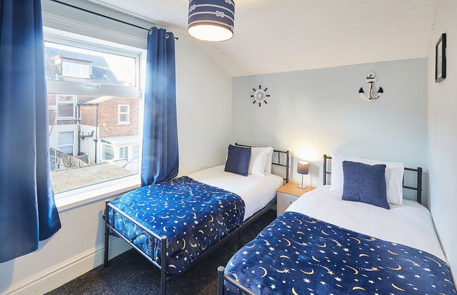 Host Stay Holyrood Lodge - Foto 14