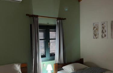 Tholos Alexandra's Beachfront House - Foto 4