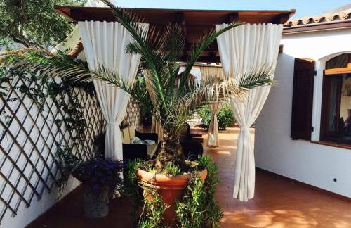 VILLA GILDA CON DEPANDACE PISCINA e GIARDINO - Photo 20
