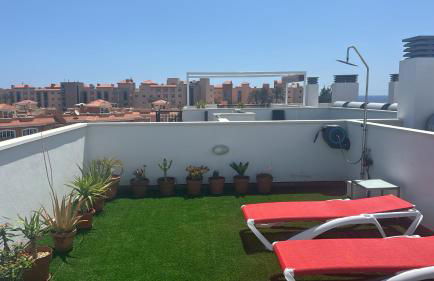 Sunny Luxury Apartment with two great sunny - level terraces, two swimming pools, in a new complex Pueblo Majorero, close to Fuerteventura Golf Club, next to the beach , Atlantico Shopping Mall and casino in Caleta de Fuste - Foto 10