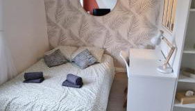 Joli studio tout confort - Proche centre ville - Photo 2