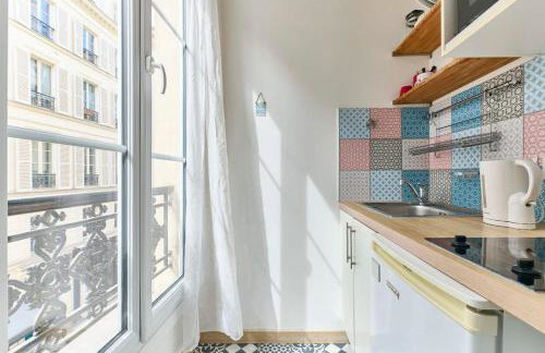 Opera 9th Cosy Studio with Mezzanine managed by Mey Agency - Photo 8