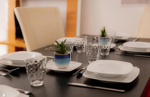 Yello Homes - großes Apartment - Am Waldrand, 15 min bis Nürnberg Messe, für 8 Personen, 2 WC's - Foto 9