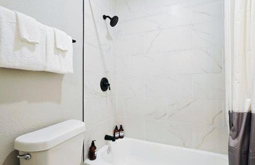 Close To Deep Ellum & Downtown - 3 Mins To FIFA Fan Festival - Foto 36