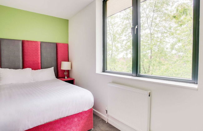 Elegant Apartment in Milton Keynes near Snozone - Foto 8