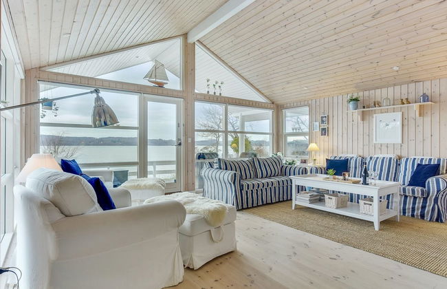 "Tini" - 50m to the fjord - Foto 35