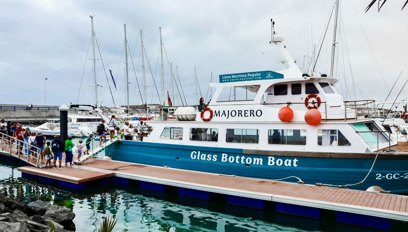 Ferry pour l'île de Lobos - Photo 2