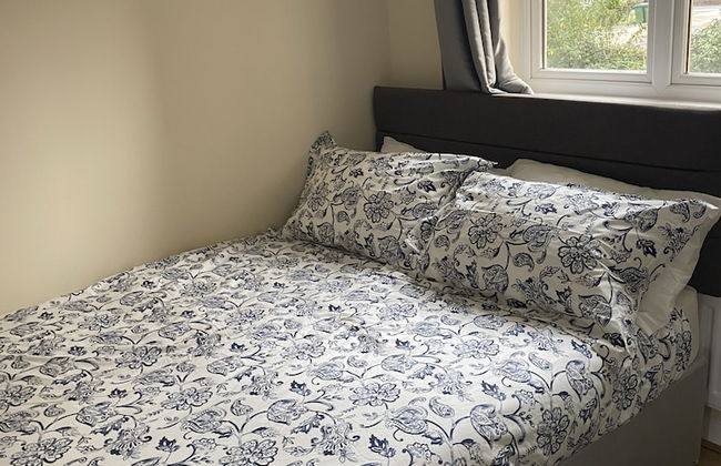 Impeccable 2-bed Apartment in London - Foto 6