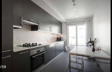 Modern Apartment for Family and Group of Friends - Photo 13