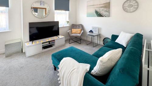 The Sashes - Cozy Apartment - FREE Parking - Ultrafast WIFI - Smart TV - Netflix - sleeps up to 6! Close to Poole Town Center & Sandbanks & Bournemouth - Foto 2