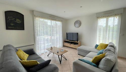 Saint Ho Mer Maison lumineuse vue mer 8 pers 4 chambres 2 sdb 2 WC étage rénové en 2025 belle terrasse grand jardin clos parking 8 mn à pied petite plage grand jardin près de Port en Bessin, Bayeux et plage Omaha beach - Foto 3