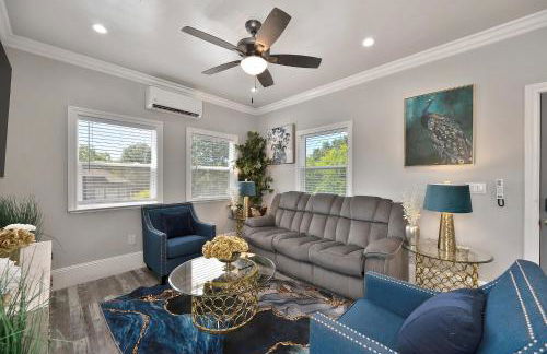 Walk to UC Davis Medical Center! Duplex with Patio - Foto 2