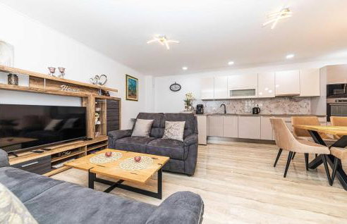 Awesome Home In Ricice With Sauna - Foto 4